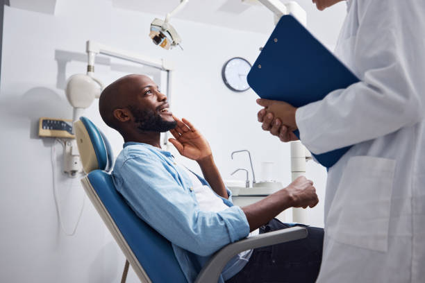Best Emergency Tooth Extraction in Garden City South, NY